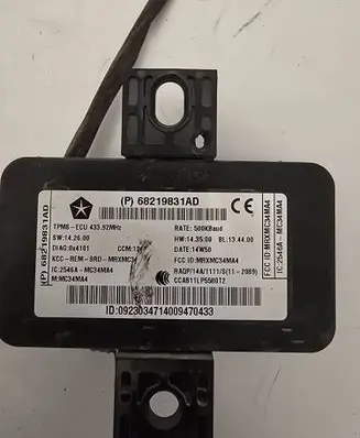 Dodge Challenger Tire pressure control unit 68219831AD HW143500 500XBL