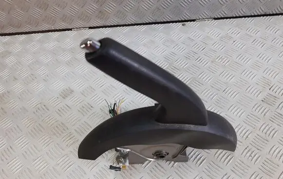 Nissan Pulsar Handbrake/parking brake lever assembly