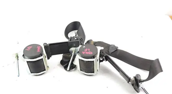 Opel Meriva A Front seatbelt