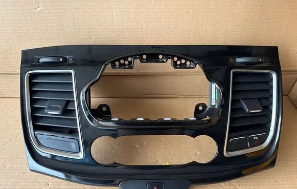 Ford Transit Custom Dash center air vent grill JK2118835BBW