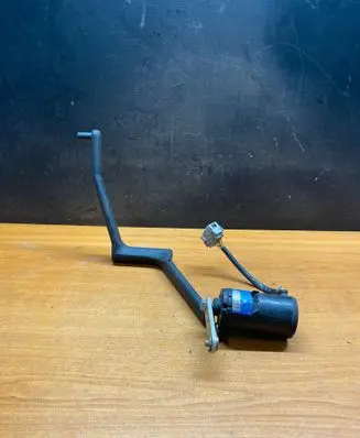 BMW 5 E39 Accelerator pedal position sensor 2246690 191410555 20500132
