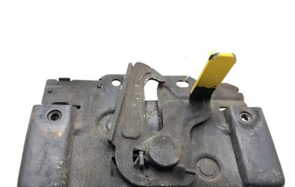 Ford Fiesta Engine bonnet/hood lock/catch 