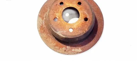 Jeep Grand Cherokee (WJ) Rear brake disc neventiliuojamas