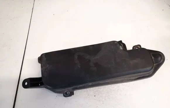 Lexus GS 300 350 430 450H Fuse box cover 7154867930 7154-8679-30