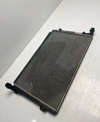 Volkswagen Golf Plus Coolant radiator 1K0121251AK