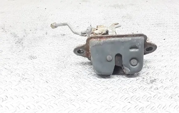 Tailgate/trunk/boot lock/catch/latch
