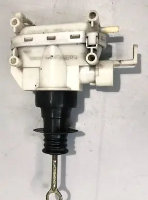 Mercedes-Benz E W124 Sliding door latching motor 