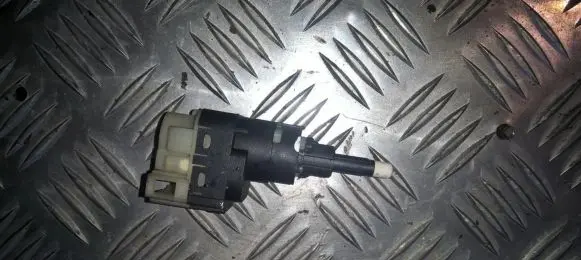 Audi A4 S4 B6 8E 8H Brake pedal sensor switch