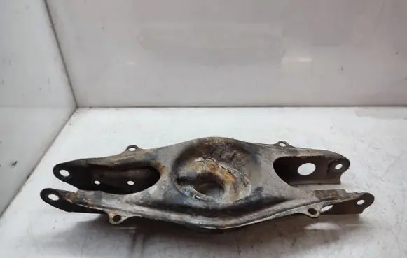 Mercedes-Benz C W204 Rear control arm