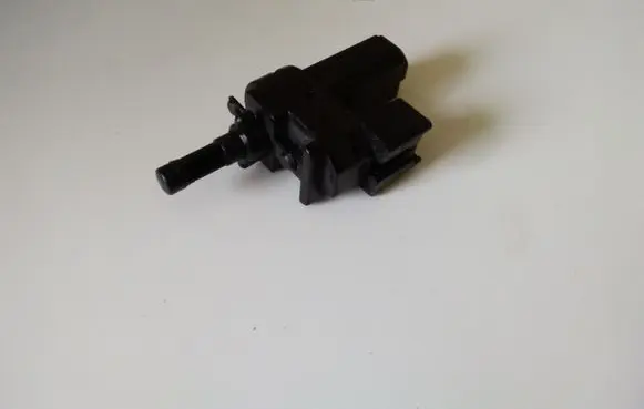 Clutch pedal sensor