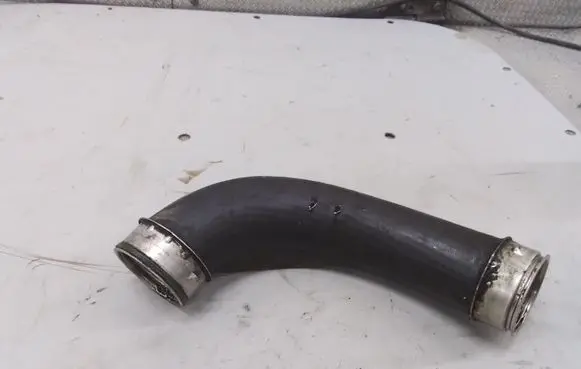 Volkswagen Phaeton Intercooler hose/pipe