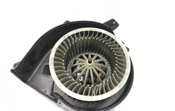 Volkswagen Fox Heater fan/blower 6Q1819015G