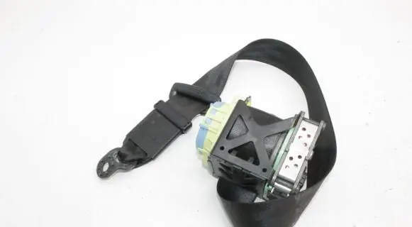 Audi TT TTS Mk2 Front seatbelt 8J8857705