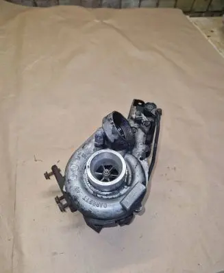 Mercedes-Benz E W211 Turbo 7274612 6NW008412 A6460960099