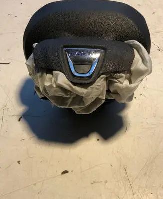 Dacia Spring Steering wheel airbag 985103454R DL80620222 XV204A0769