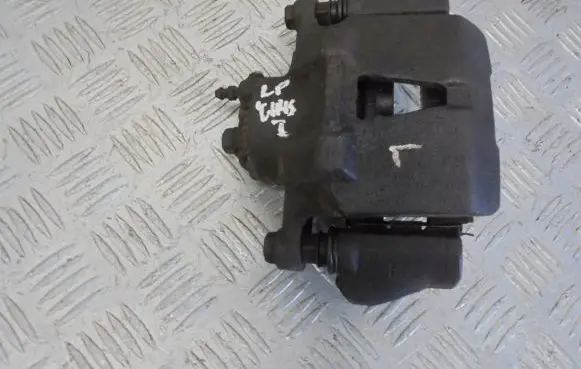 Toyota Yaris Front brake caliper