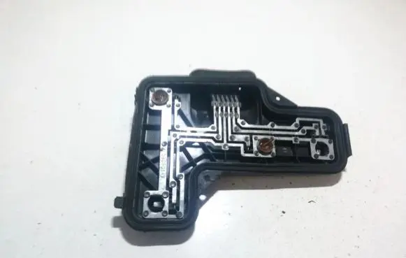 Volkswagen Lupo Tail light bulb cover holder 38020751dx