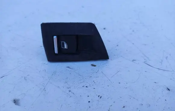 BMW 5 E60 E61 Electric window control switch 9163527 ME34BL04798 11H35E02