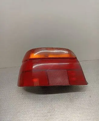 BMW 5 E39 Rear/tail lights 8358031