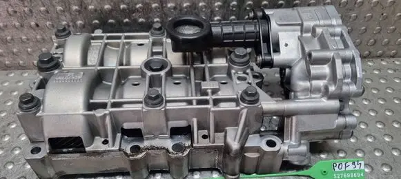 Ford Mondeo MK V Oil pump S27698694 9807727980 9636898380