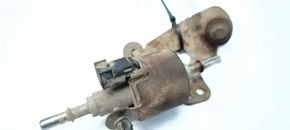 Ford Focus Mechanical fuel pump 