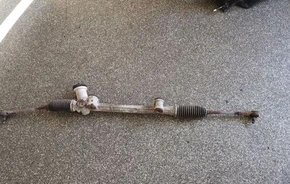 Nissan Pixo Steering rack
