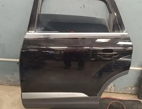 Rear door