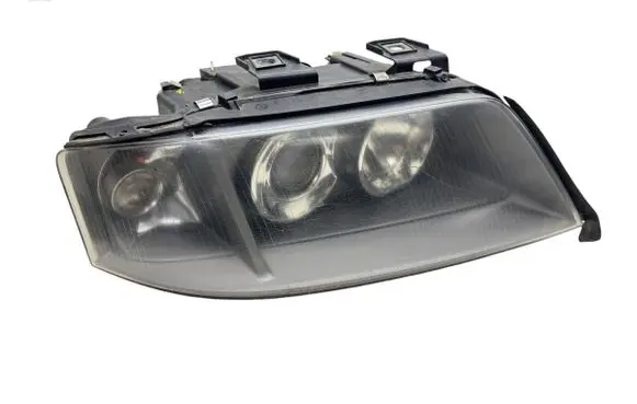 Audi A6 S6 C5 4B Headlight/headlamp 15593000
