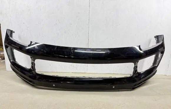 Porsche Cayenne (9Y0 9Y3) Front bumper 9Y0807221