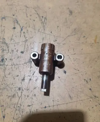 Saab 9-5 Timing belt/chain tensioner 913913