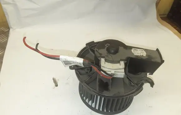 Peugeot 206 Heater fan/blower 5576705 NOTCODE