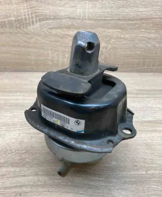 BMW X5 F15 Engine mount bracket P685310601 16004212