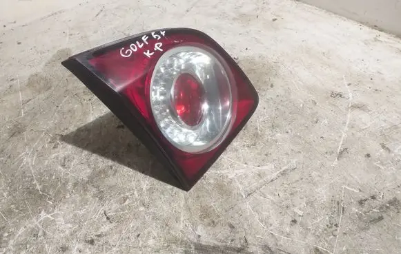Volkswagen Golf Plus Tailgate rear/tail lights 5M0945093J