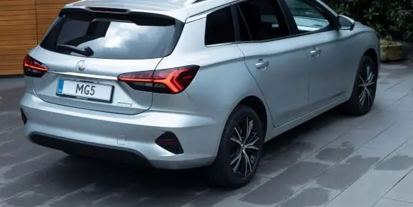 MG MG5 II Rear bumper MGV5PDC