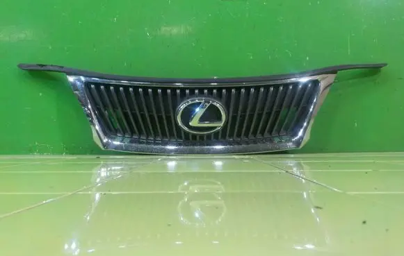 Lexus IS 220D-250-350 Front bumper upper radiator grill 17AB105
