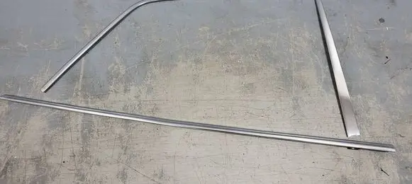 Mercedes-Benz 200 300 W123 Front door trim (molding)