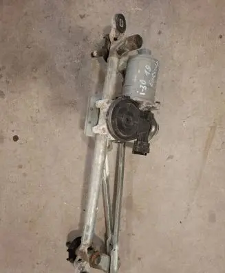 Hyundai i30 Front wiper linkage 