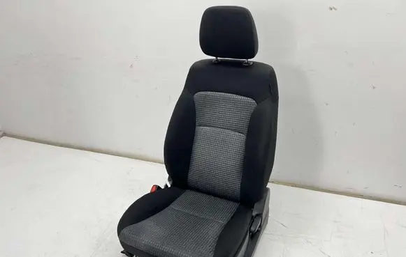 Suzuki SX4 S-Cross Front driver seat 