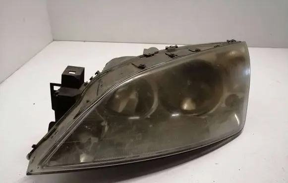 Ford Mondeo Mk III Headlight/headlamp 1S7113006AK 0301174201 02A04HR
