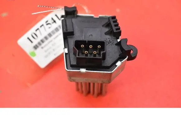 BMW X3 E83 Heater blower motor/fan resistor 6920365