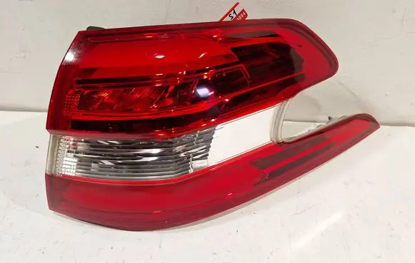 Peugeot 308 Rear/tail lights 9678093880