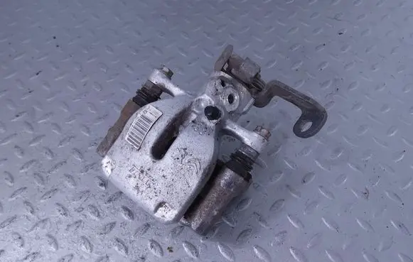 Toyota ProAce City Rear brake caliper 9819337780