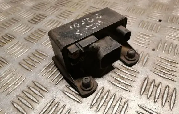 Mercedes-Benz C W203 Glow plug pre-heat relay 0255452832 A0255452832
