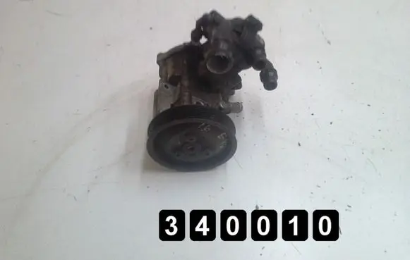 BMW 3 E36 Power steering pump 676598