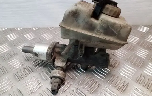 Volvo S70 V70 V70 XC Master brake cylinder 9140251