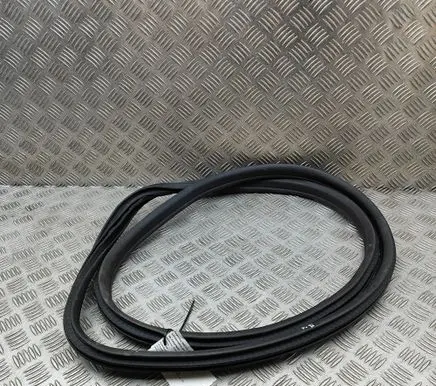 BMW 4 G22 G23 G24 G26 Front door rubber seal 7482945