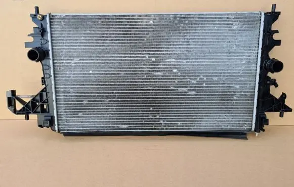 Opel Astra K Coolant radiator 59239095604