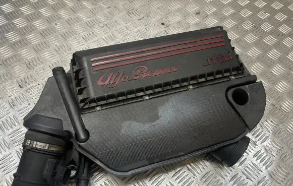 Alfa Romeo Mito Air filter box