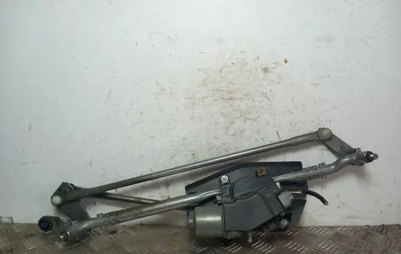 Mitsubishi Eclipse Cross Front wiper linkage and motor