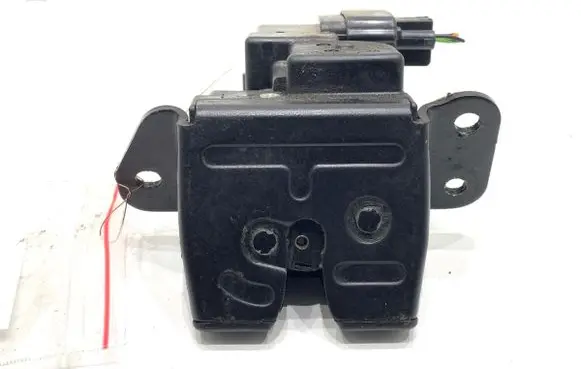 Hyundai i30 Tailgate exterior lock 81230A6300